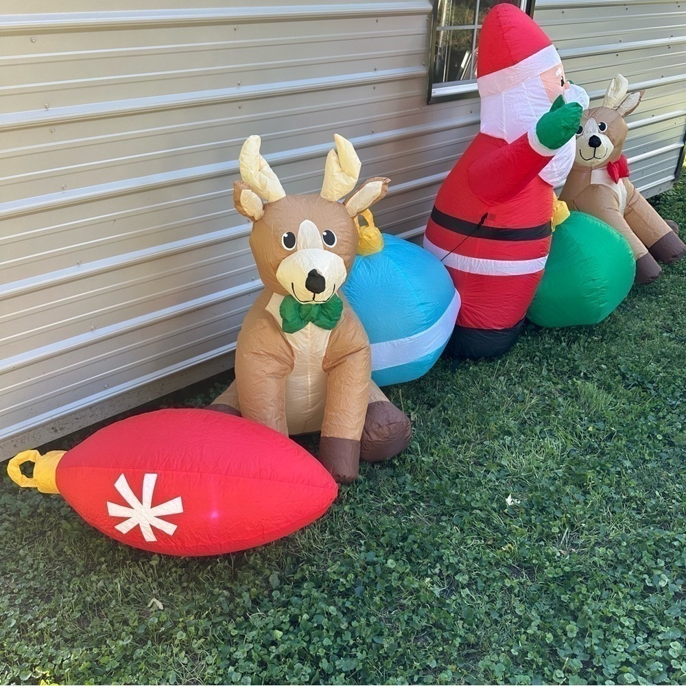 Gemmy Airblown Christmas Inflatable Santa Reindeer Lights Bulbs 9 ft Lighted - Picture 3 of 11